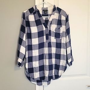 Flannel checkered shirt